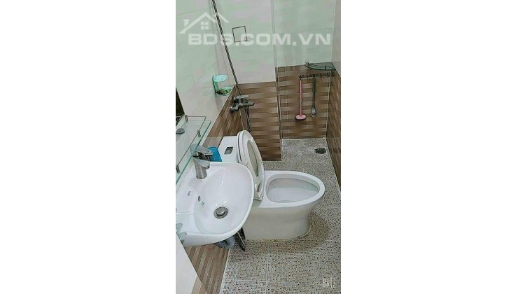 Nhà HXH KHU VIP BÀU CÁT, Trung Lang, GIÁ 6 TỶ, 43m2, 3 tầng, 3 ngủ, sát mặt tiền, tặng nội thất cao cấp